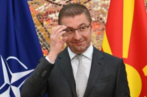 Μίτσκοσκι: Επανέλαβε ότι θα αποκαλεί τη χώρα του «Μακεδονία»