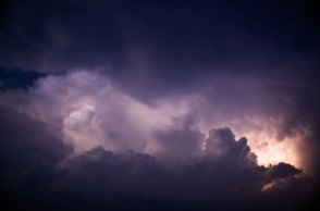 Σύννεφα και αστραπές