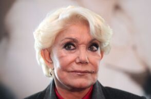 Ο καλλιτεχνικός κόσμος δίπλα στη Μαρινέλλα 