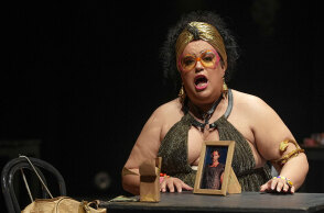 Μια Κασσάνδρα «μπρουτάλ» στην Εναλλακτική Σκηνή της ΕΛΣ