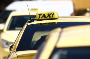 Ο κυβερνητικός τσαμπουκάς στα ταξί