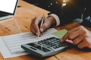 Ελεύθεροι επαγγελματίες που φοροδιαφεύγουν: Τι αλλάζει