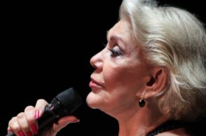 Μαρινέλλα: Για τέταρτο 24ωρο στη ΜΕΘ 