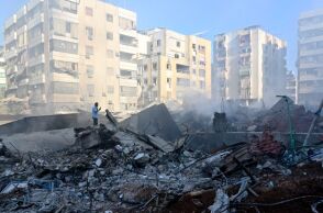 Φλέγεται η Μέση Ανατολή: Το Ισραήλ βομβαρδίζει την καρδιά της Βηρυτού