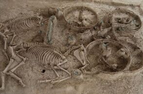 Υπουργείο Πολιτισμού: Σε εξέλιξη οι εργασίες για την ανάδειξη του ταφικού τύμβου στη Δοξιπάρα - Ζώνη στον Έβρο - Τα ευρήματα της ανασκαφής. 