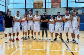 campeones_-_screenshot_απο_το_βιντεο_με_τον_γ__βαγιατα