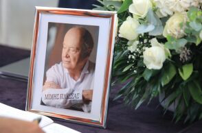 Μίμης Πλέσσας: Το τελευταίο «αντίο» στον σπουδαίο μουσικοσυνθέτη της Ελλάδας