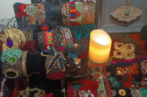 Λέλα Αρβανίτη: Πολιτισμικό ταξίδι σε παζάρια της Ανατολής, στα βάθη της Ινδίας