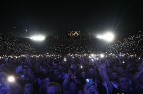 Εικόνες από τη μεγάλη συναυλία για τα Τέμπη στο Καλλιμάρμαρο 