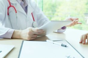 Πανελλήνιος Ιατρικός Σύλλογος: Ενιαία πλατφόρμα γιατρών όλης της χώρας - Φραγμός στους παραπλανητικούς τίτλους και τα περιστατικά αντιποίησης επαγγέλματος