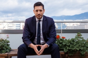 Μπλόκο της κυβέρνησης σε τράπεζες και servicers για την πρόσβαση σε κτηματολογικά στοιχεία