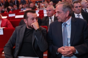 Τελικά ο Σαμαράς θα τους πάει βόλτα κρατώντας τους από το χέρι