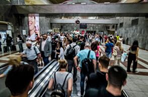 Απειλή για βόμβες σε κεντρικά σημεία της Αθήνας