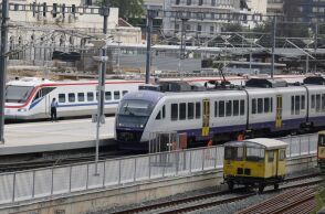 Ο ΟΣΕ εξηγεί πώς ακριβώς μπήκε ο συρμός του Προαστιακού στη γραμμή του Μετρό