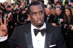 Ο Σον «Diddy» Κομπς κατονομάζεται σε νέες αγωγές - Ο μεγιστάνας της ραπ κατηγορείται και για βιασμό 13χρονου κοριτσιού σε πάρτι με συμμετοχή διασήμων. 
