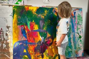 Ο «Πικάσο με τις πάνες» είναι μόλις 3 ετών και έγινε σταρ στο Instagram 