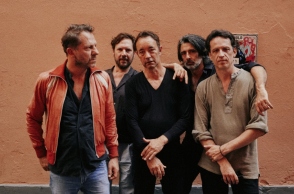 dEUS: «Οι μπάντες είναι είδος υπό εξαφάνιση»