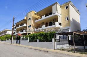 Το σπίτι όπου δολοφονήθηκε η 84χρονη στα Καμένα Βούρλα