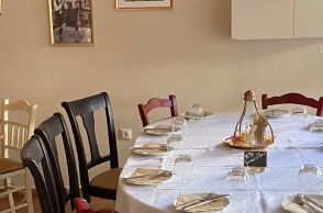 Στη Μουσουρλού, το καινούργιο γαστροκαφενείο-μεζετζίδικο του Ηλία Σκουλά