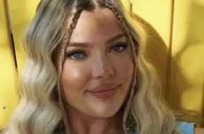 Η Μπρούκλιν που έχασε την όραση από το ένα μάτι, λόγω των φακών επαφής της 