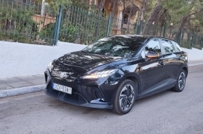 Το MG 4 αποτελεί το ιδανικό ηλεκτρικό για να μπει κανείς στον κόσμο της ηλεκτροκίνησης 