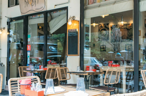 Κυβέλη: Η νόστιμη της πλατείας Αγίας Γεωργίου