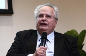 Νίκος Κοτζιάς