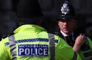 Αστυνομικοί στη Βρετανία