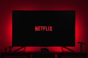 «Ψαλίδι» του Netflix σε ολόκληρη ενότητα - 20 τίτλοι αφαιρούνται