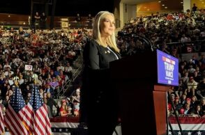 Κάρολαϊν Λέβιτ: Ποια είναι η 27χρονη εκπρόσωπος Τύπου του Λευκού Οίκου 