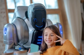 Τεχνητή νοημοσύνη και ανήλικοι: πού θα μπει η κόκκινη γραμμή;