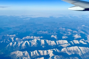 Στις κορφές των Άλπεων για ποδήλατο και ορειβασία αντί για σκι; 