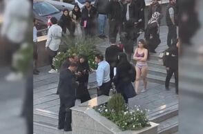 Eλεύθερη η φοιτήτρια που έμεινε με τα εσώρουχα  στο Ιράν, λένε οι Aρχές