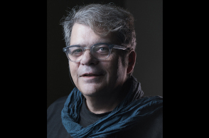 Πέτρος Ζούλιας: Ο καταγγελτικός χαρακτήρας του κειμένου με τράβηξε στην «Ετυμηγορία»