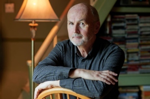 Τα «Τέσσερα Ερωτικά Γράμματα» Του Νάιαλ Ουίλιαμς (Εκδόσεις Δώμα, Μετ. Δέσποινα Κανελλοπούλου) είναι ένα βιβλίο βαθιά συγκινητικό.