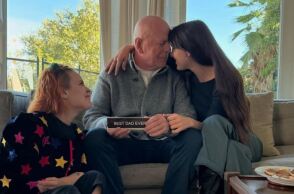 Ο Μπρους Γουίλις γιόρτασε με τις κόρες του το Thanksgiving