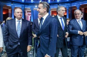 Πέντε ορόσημα και ένα στοίχημα στο πολιτικό σκηνικό