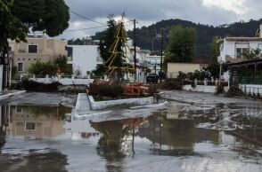 Κακοκαιρία Bora: Αίτημα για να κηρυχθεί το νησί της Ρόδου σε κατάσταση έκτακτης ανάγκης - Έπεσαν πάνω από 300 χιλιοστά βροχής - Δραματική κατάσταση. 