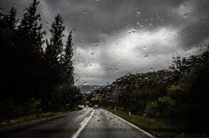 Κακοκαιρία Bora: Μήνυμα του 112 σε Τέμπη και Χαλκιδική - Οι κάτοικοι καλούνται να αποφύγουν τις μετακινήσεις και να ακολουθήσουν τις οδηγίες των αρχών