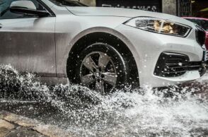 Κακοκαιρία Bora: Παρατείνεται η διάρκειά της - Αναλυτική πρόγνωση για τη Δευτέρα 2 Δεκεμβρίου από το meteo και την ΕΜΥ. 