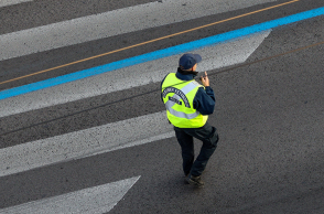 Μήπως ήρθε η ώρα να καταργηθεί η μονιμότητα των δημοσίων υπαλλήλων;