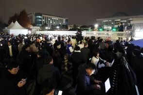 Στρατιωτικός νόμος στη Νότια Κορέα: Τα ΜΜΕ στον έλεγχο του στρατού - Απαγορεύονται όλες οι πολιτικές δραστηριότητες