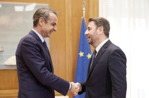 Συνάντηση Κυριάκου Μητσοτάκη - Νίκου Ανδρουλάκη: Σημαντικό να έχουμε έναν ανοιχτό δίαυλο επικοινωνίας - Ο διάλογος του πρωθυπουργού με τον πρόεδρο του ΠΑΣΟΚ.
