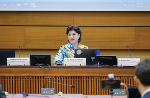 Έλληνες, σταθείτε πλάι μας: Η Ρουσάν Αμπάς μιλάει στην Athens Voice