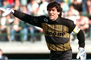 Πέθανε ο Νίκος Σαργκάνης, το «Φάντομ» των ελληνικών γηπέδων