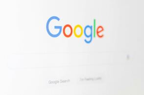 Η Αυστραλία κόντρα σε Google και Meta - Θέλει να τις χρεώνει για για τα Media που αναμεταδίδουν