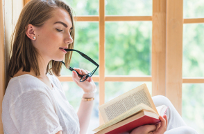 11 βιβλία αστυνομικής λογοτεχνίας και μυστηρίου για τις γιορτές