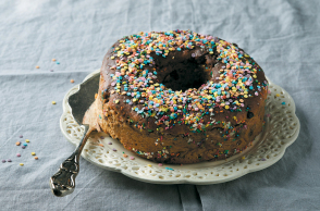 Ρεμούνδος: Ένας φούρνος με ιστορία και πεντανόστιμα γιορτινά καλούδια στην Κυψέλη