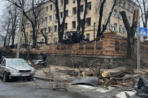 Κίεβο: «Παντού βρίσκουμε θραύσματα από ρουκέτες» 