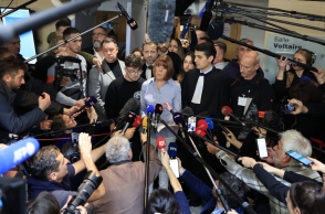 Οι ποινές στους βιαστές της Πελικό είναι άλλη μια επιβεβαίωση του εξευτελισμού της δικαιοσύνης